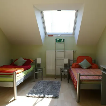 Freundlich Helles Appartment Кёльн Экстерьер фото